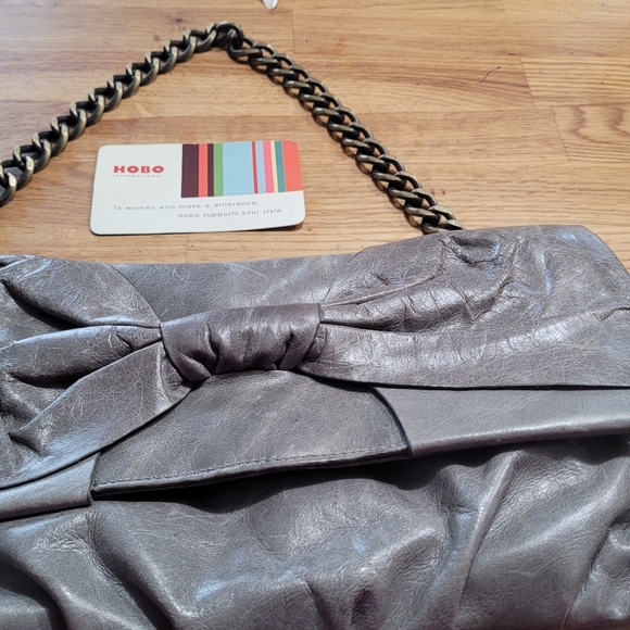 HOBO Leather Shoulder bag/Clutch - Picture 9 of 10